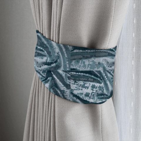 Mercury Duck Egg Tieback