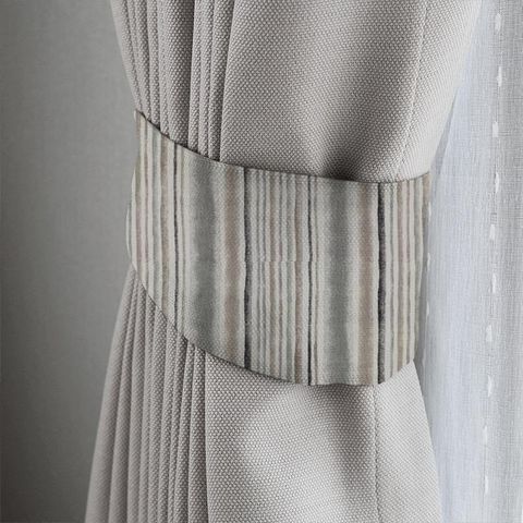 Garda Stripe Grey Tieback