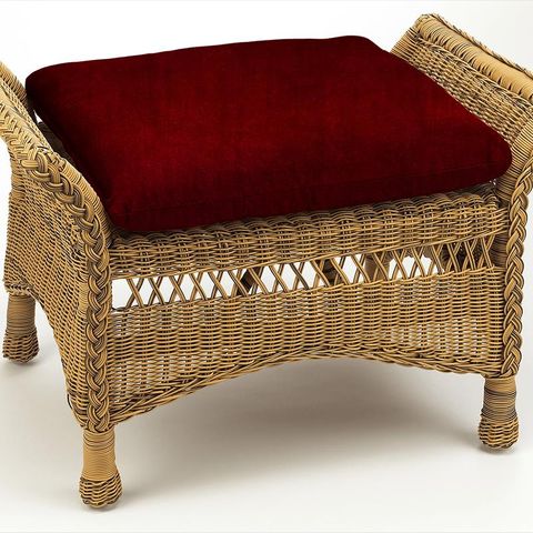 Glamour Cranberry Box Cushion