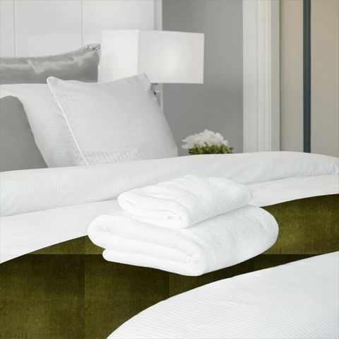 Glamour Sage Bed Runner