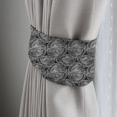 Circa Carbon Tieback