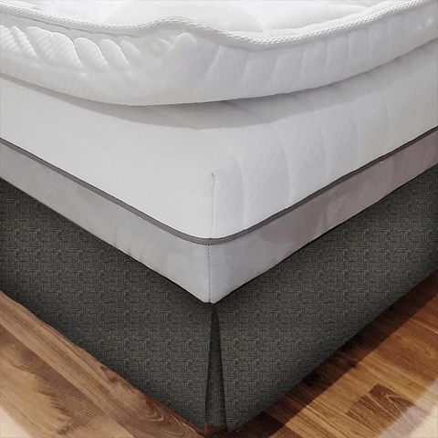 Cubic Carbon Bed Base Valance