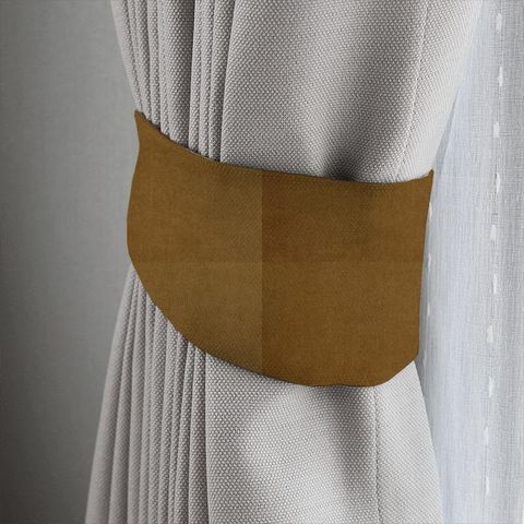 Eaton Square Sand Tieback