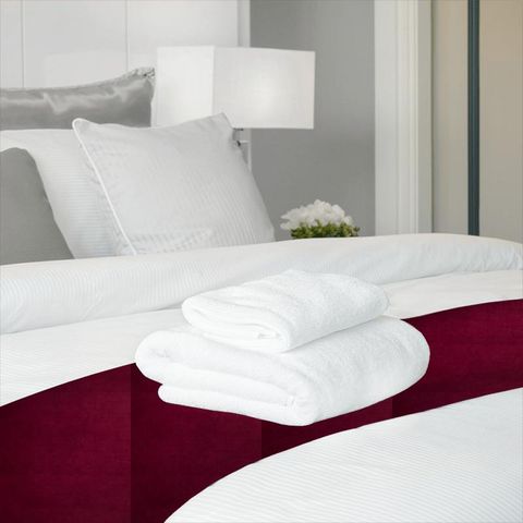 Eaton Square Scarlet Bed Runner