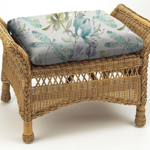 Volatus Capri Box Cushion