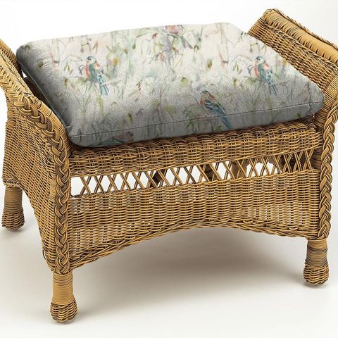 Chaffinch Cream Box Cushion