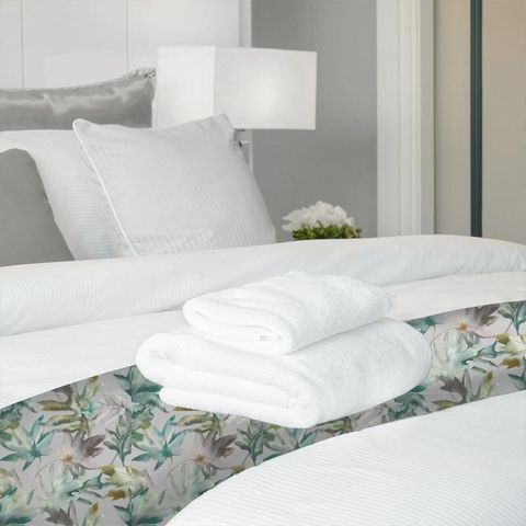 Kimino Emerald Bed Runner