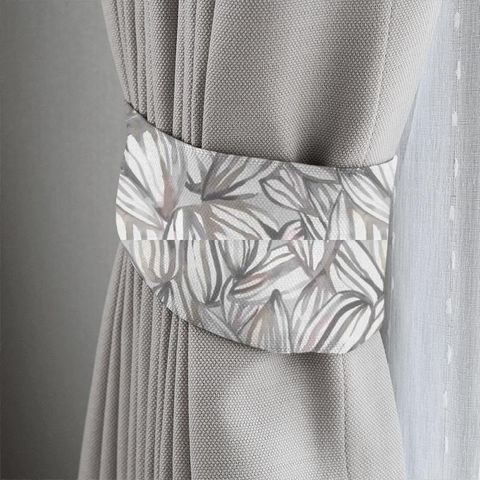 Topia Bamboo Tieback