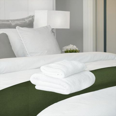 Riviera Chive Bed Runner