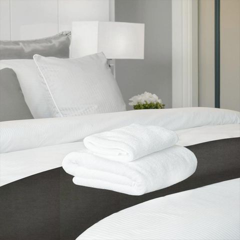 Riviera Graphite Bed Runner