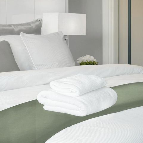 Riviera Mint Bed Runner