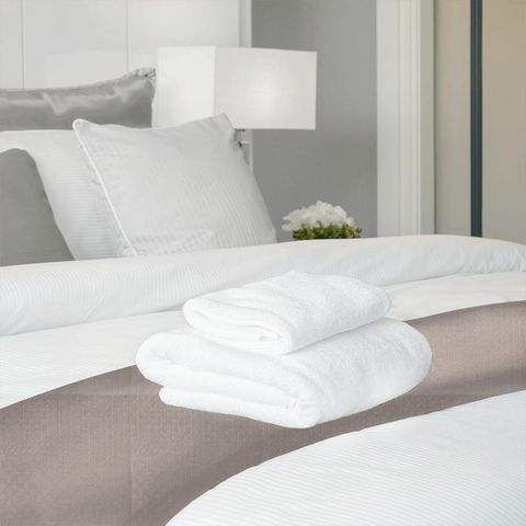 Zora Rosemist Bed Runner