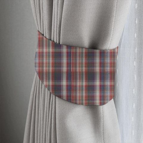 Felix Loganberry Tieback