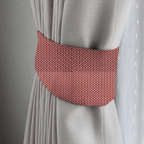 Magnasco Cardinal Tieback