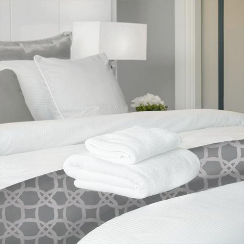 Fascino Pewter Bed Runner