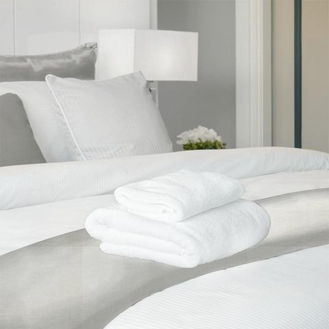 Lunar Ivory Bed Runner