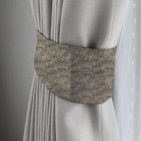 Quince Pewter Tieback